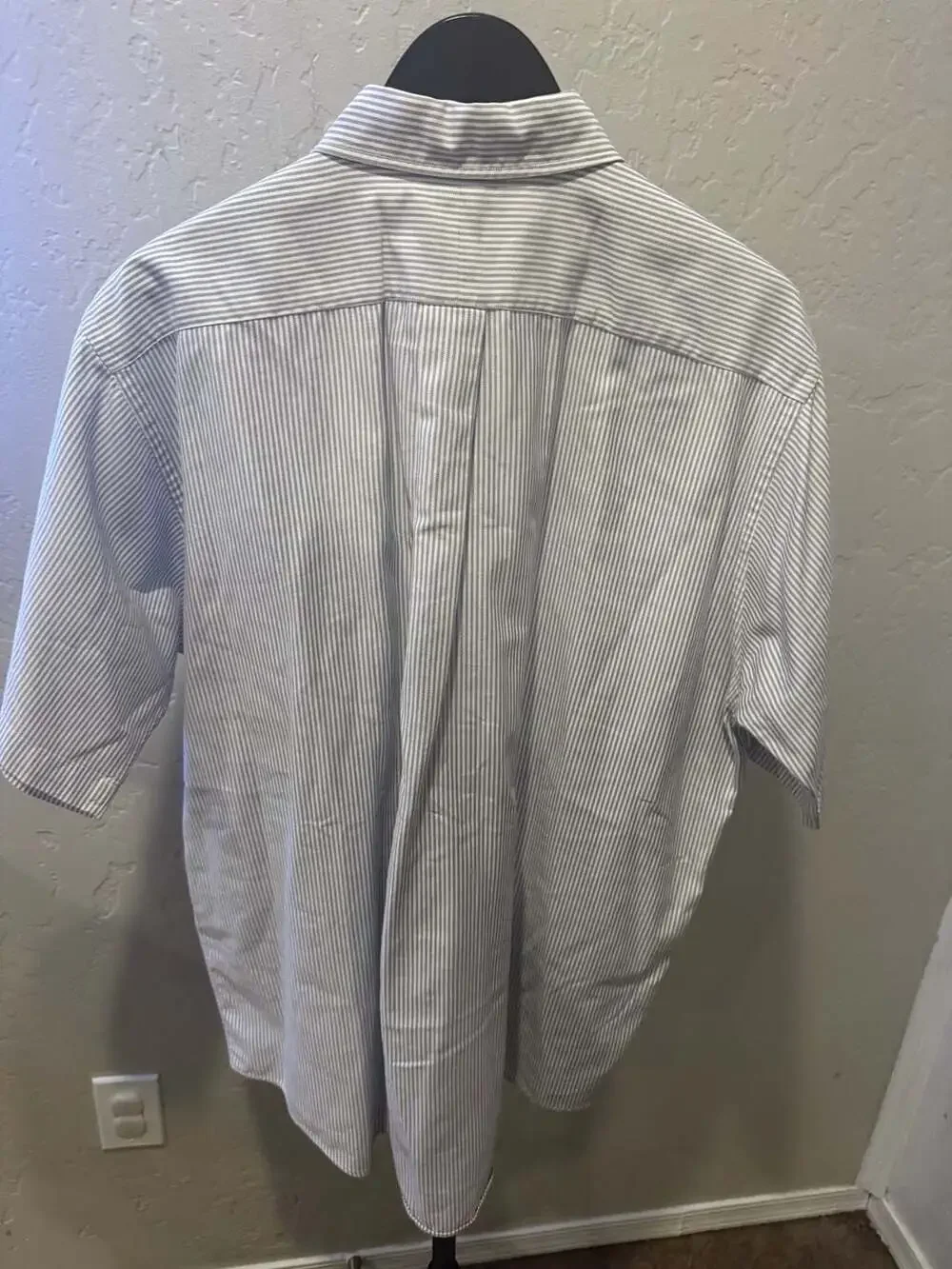 L.L. Bean Men's Short Sleeve Striped Button Down Shirt